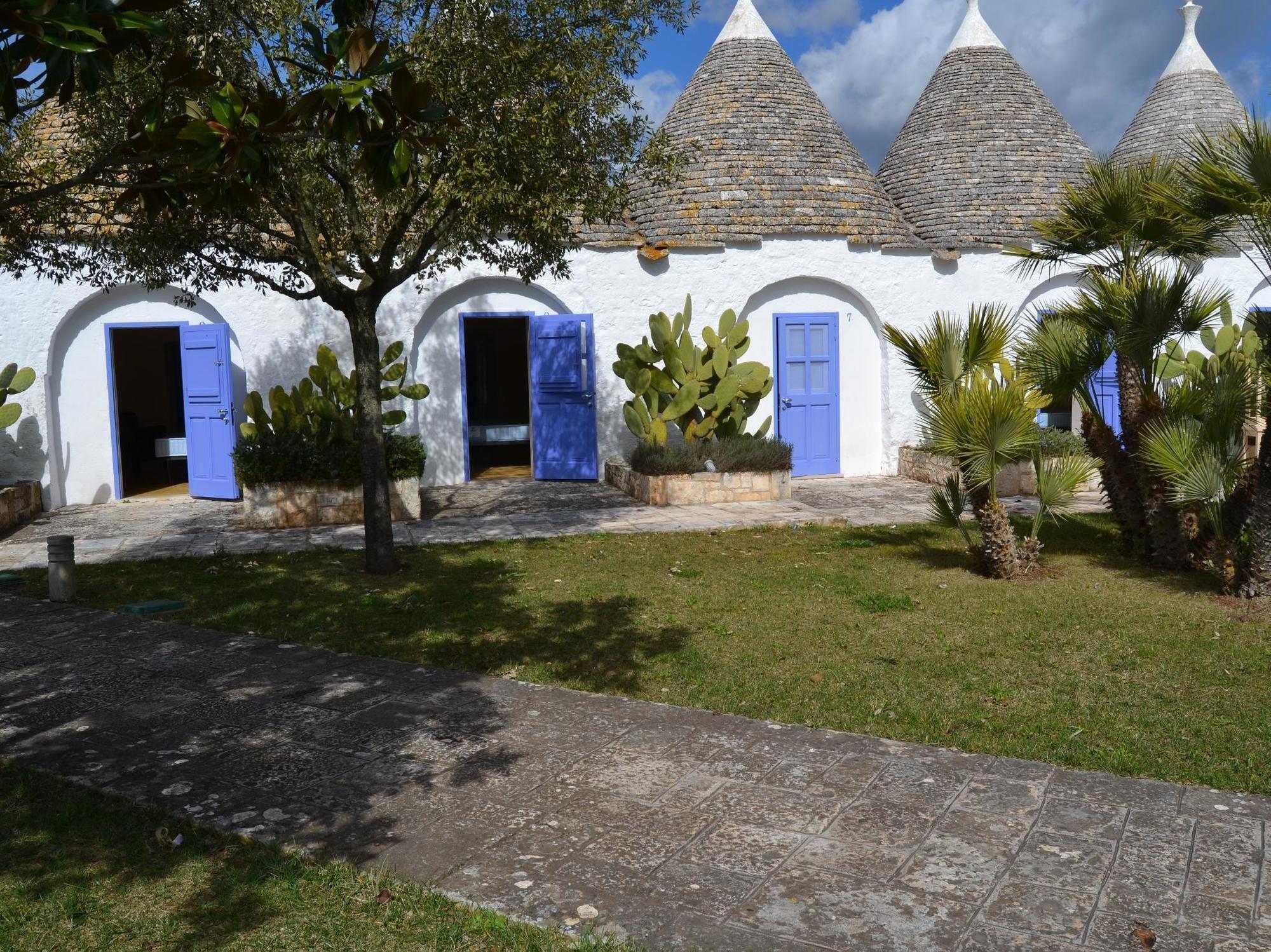 Relais Masseria Villa Cenci Cisternino Exterior photo